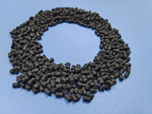 Black Anti moisture Masterbatch for Reduced Foam and Enhanced Surface Finish in Plastics